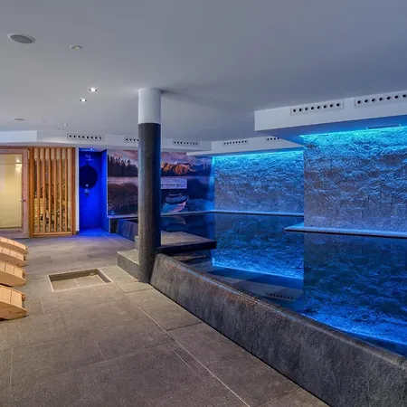 Edelweiss Alpine Nature Hotel Pinzolo