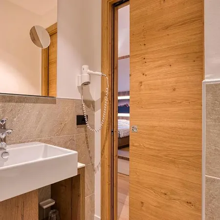 Edelweiss Alpine Nature 3*